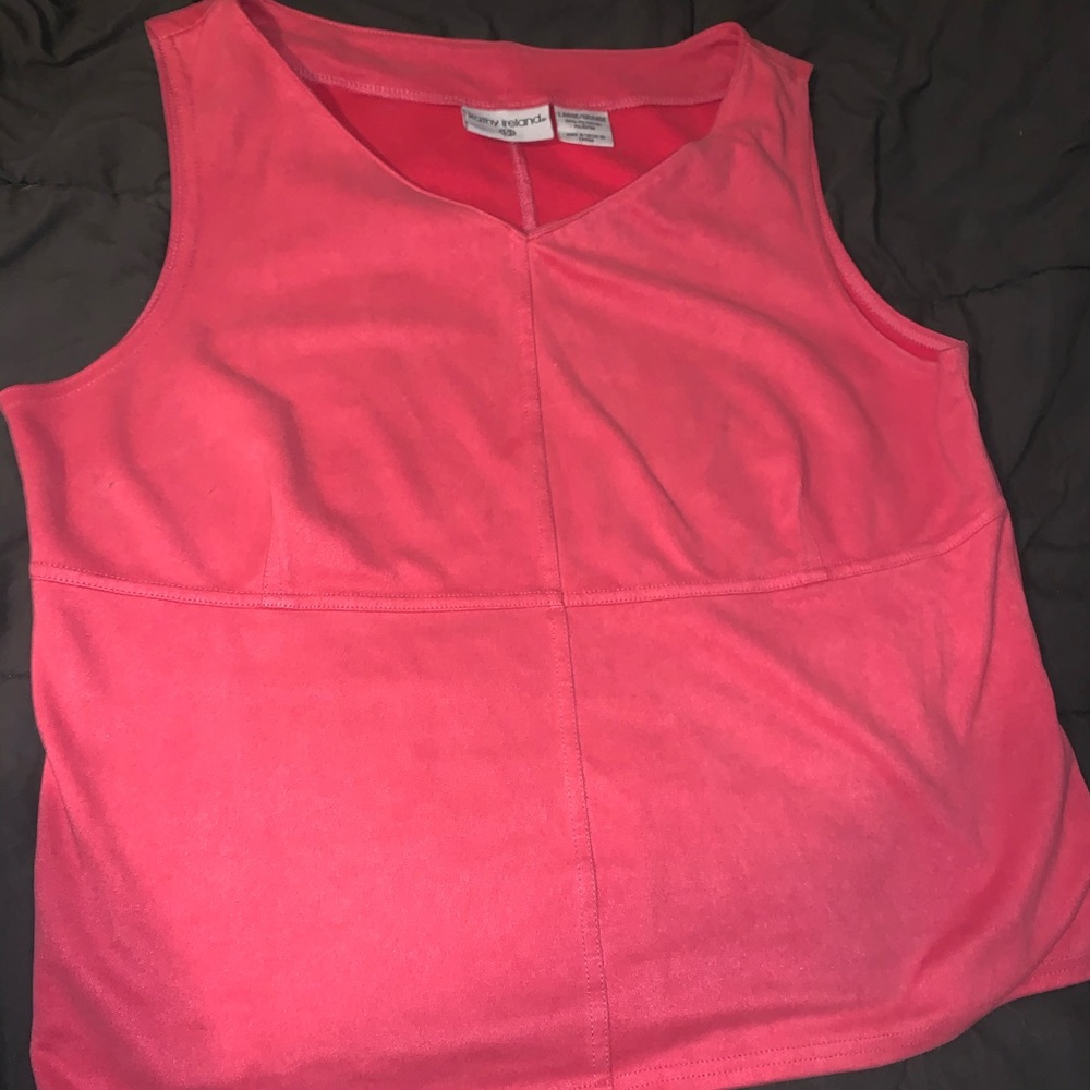 Kathy Ireland pink top